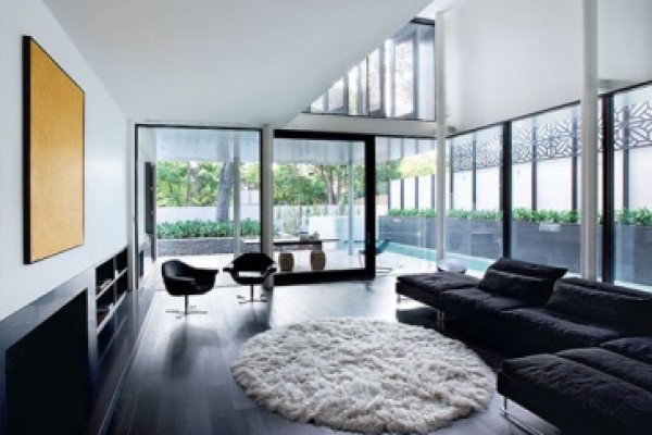 Zvolte si vhodnou barvu podlahy svého obýváku
